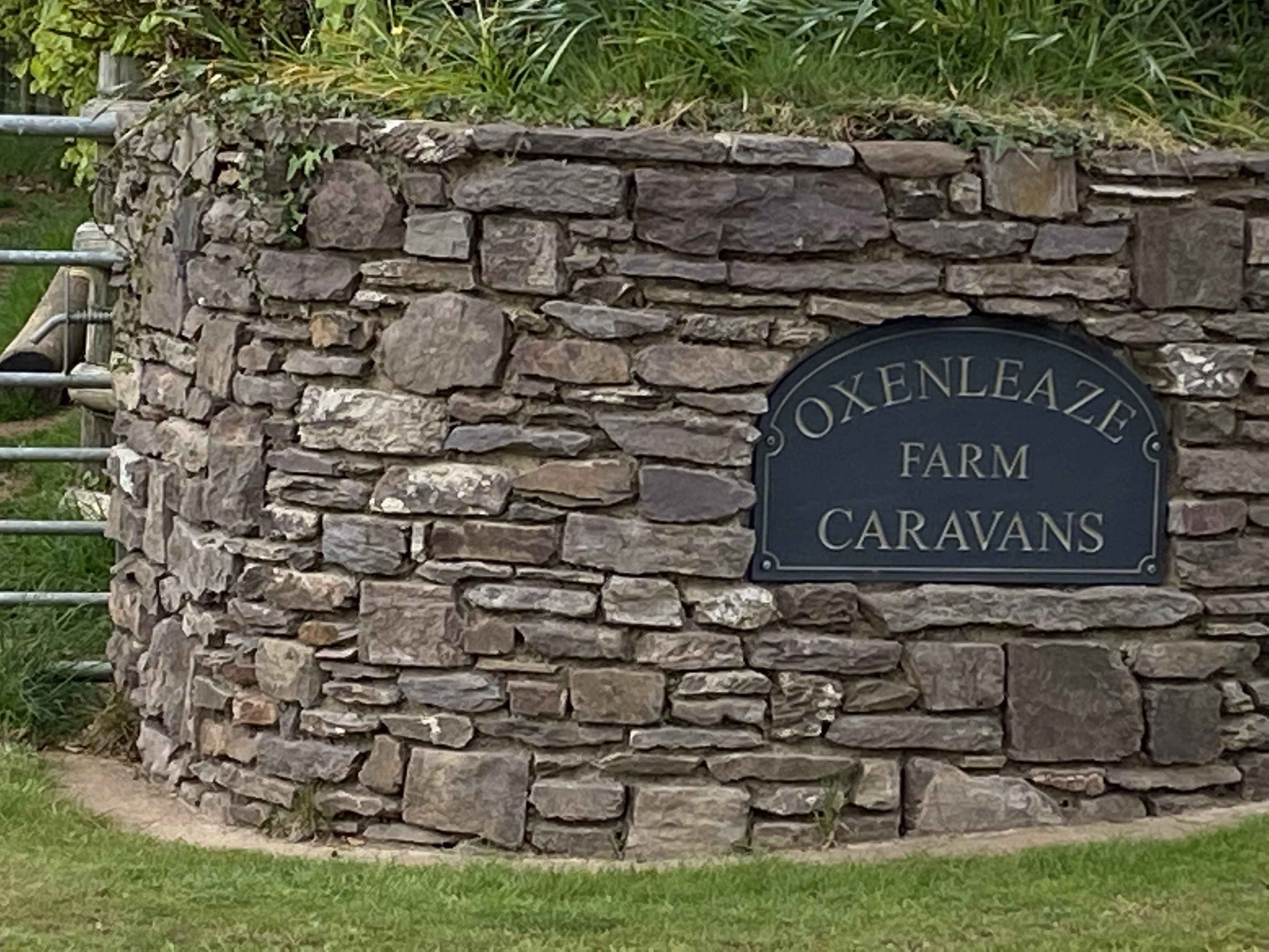 Oxenleaze Farm Caravan Park with Holiday Homes for Sale